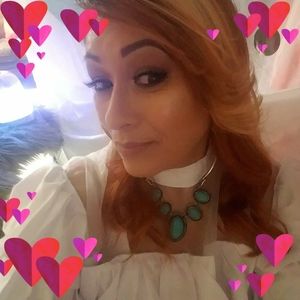 Meet your Posher, Jannette